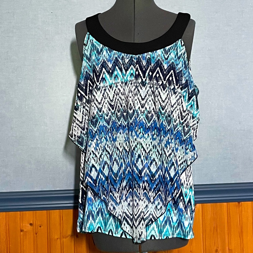 🔥3 for $15 Sale- Studio Works tank top size L